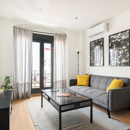 Apartamento En La Avenida De La Albufera Alquiler Temporal Madrid Exterior photo
