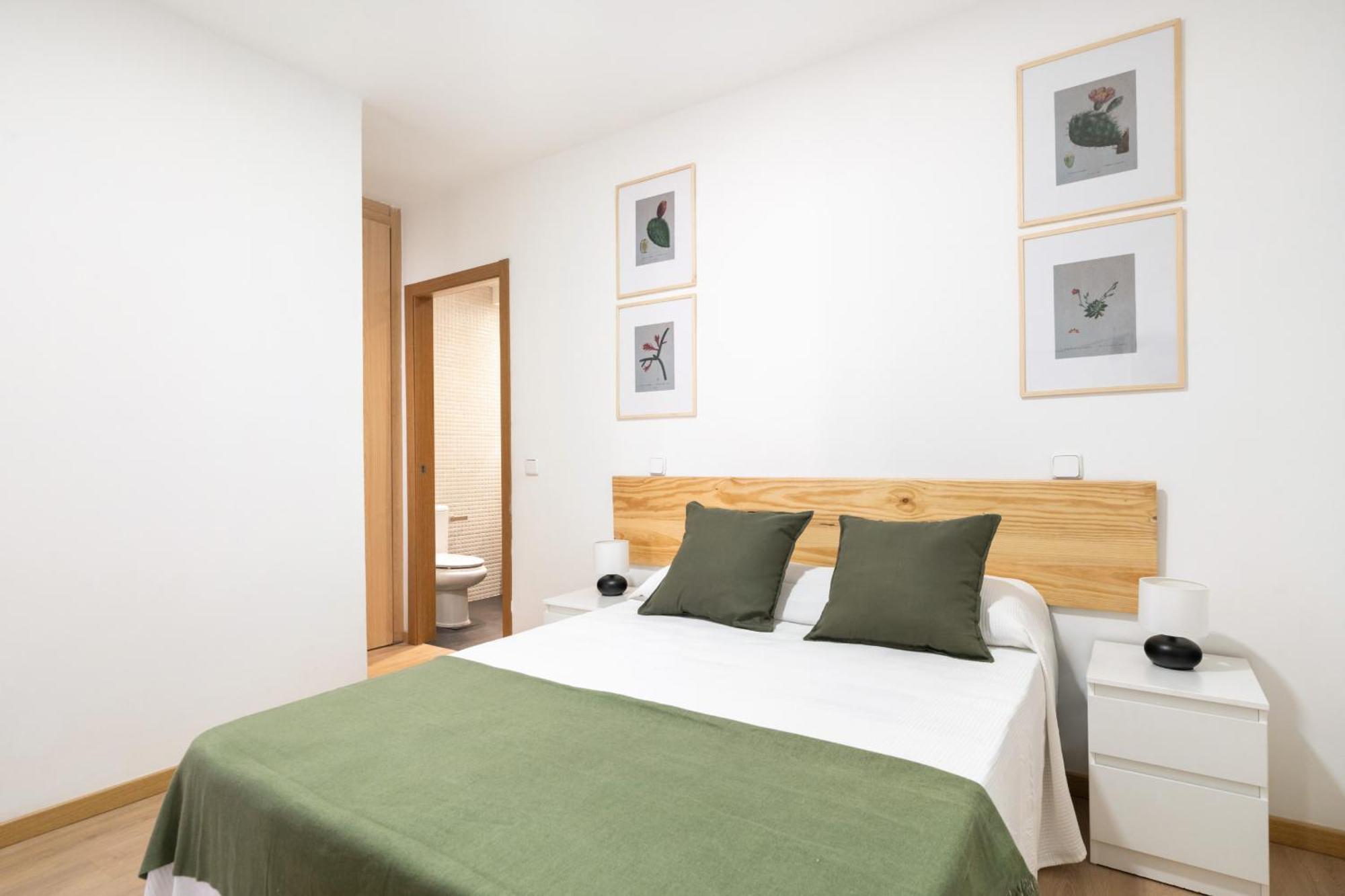 Apartamento En La Avenida De La Albufera Alquiler Temporal Madrid Exterior photo